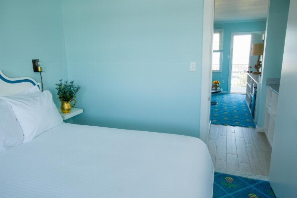 Beach Shack image 33